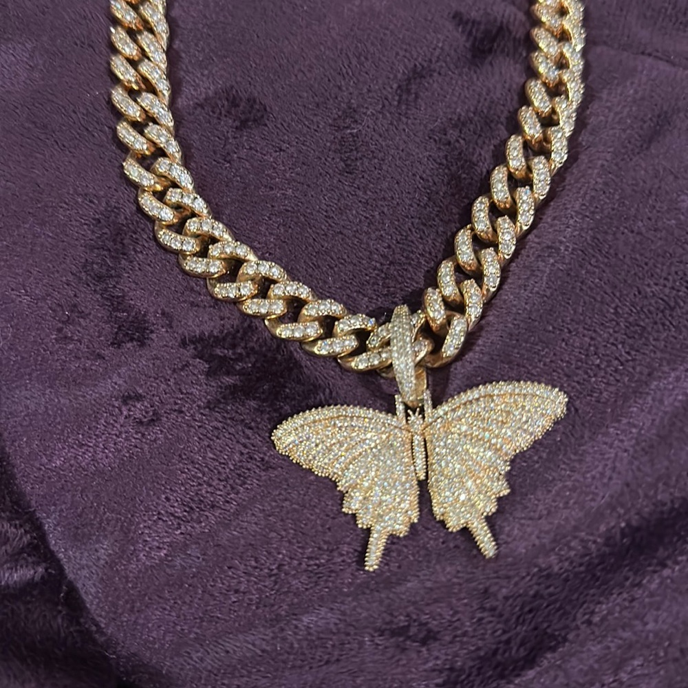Pink butterfly rhinestone necklace